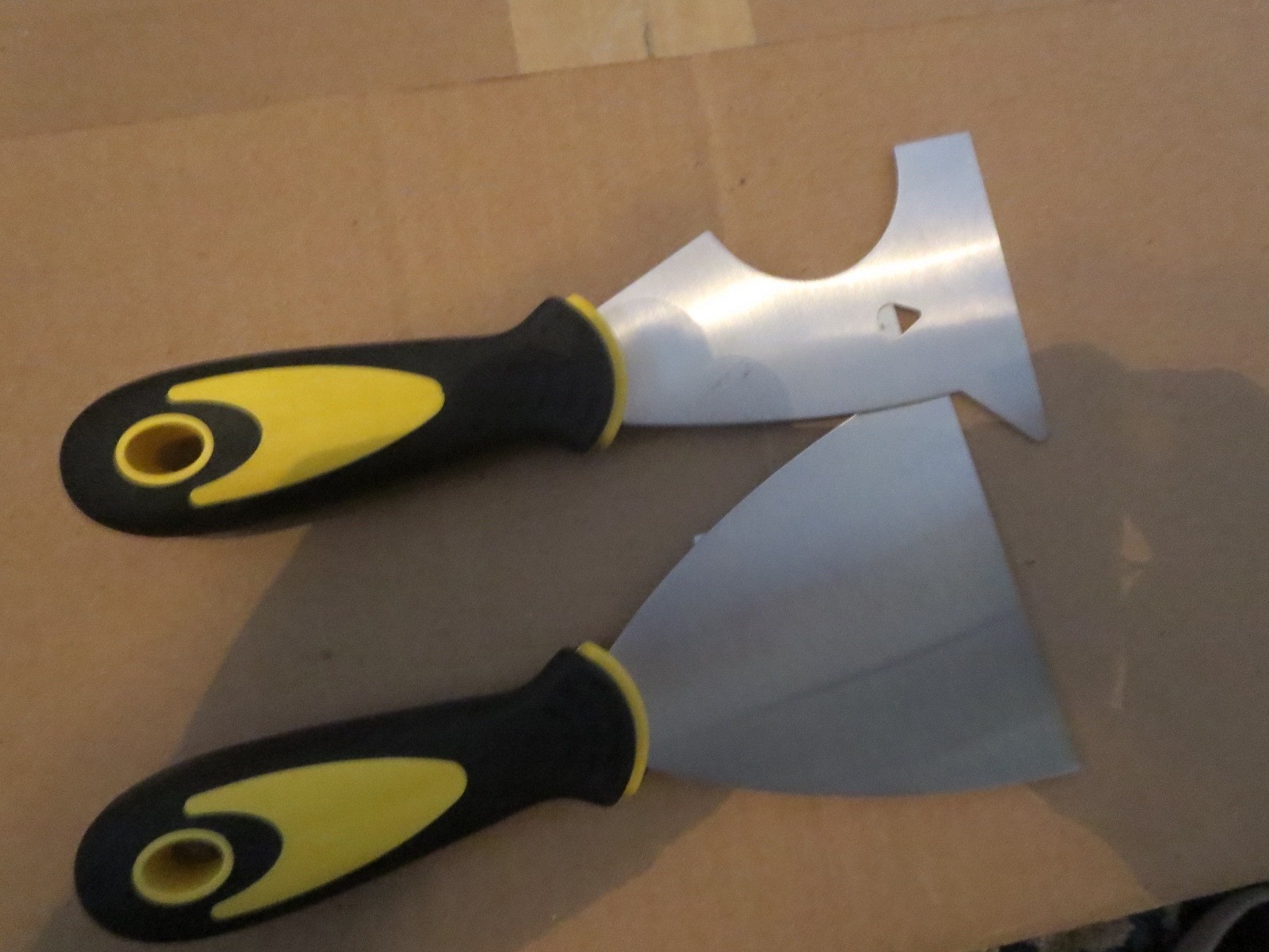 lot 2 NEW Tool Bench Paint Scraper 5 in 1 Tool  FREE SHIPPING