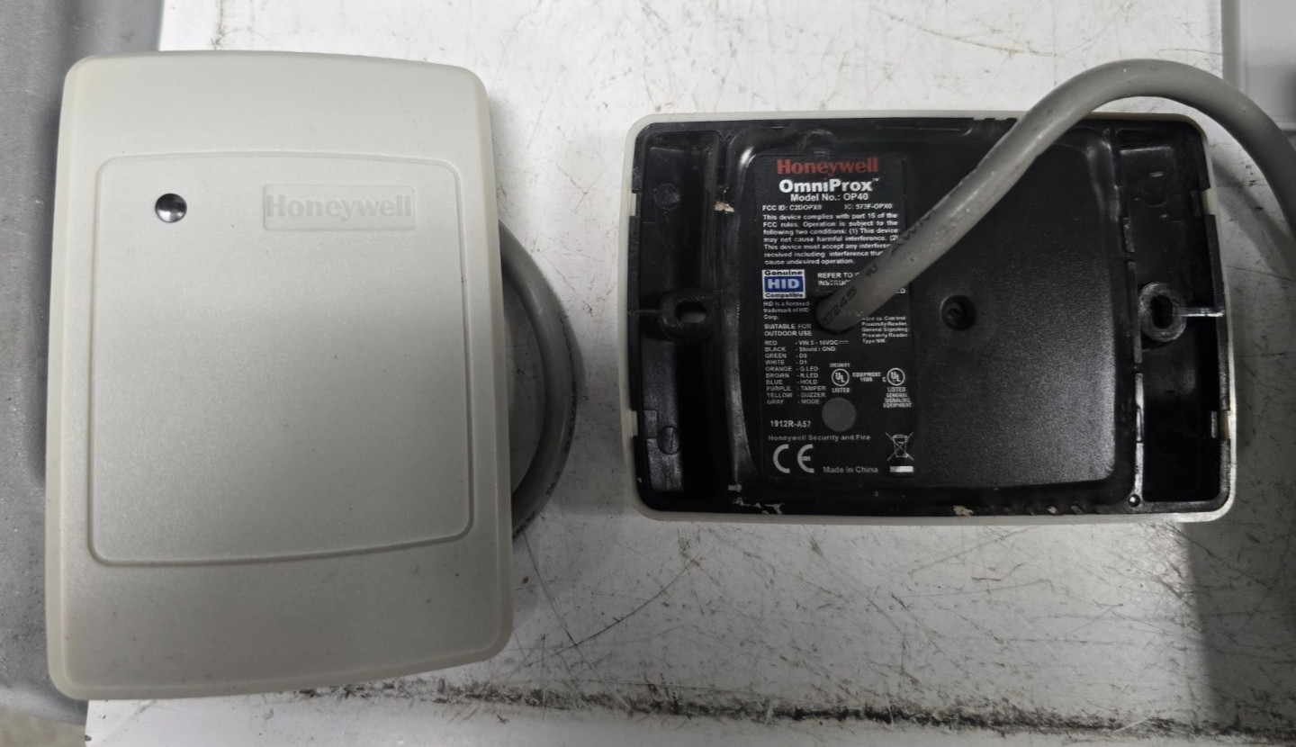 Linear AE1000 Telephone Entry System + (2) Card Interface+ (2) Reader-Free S/H!