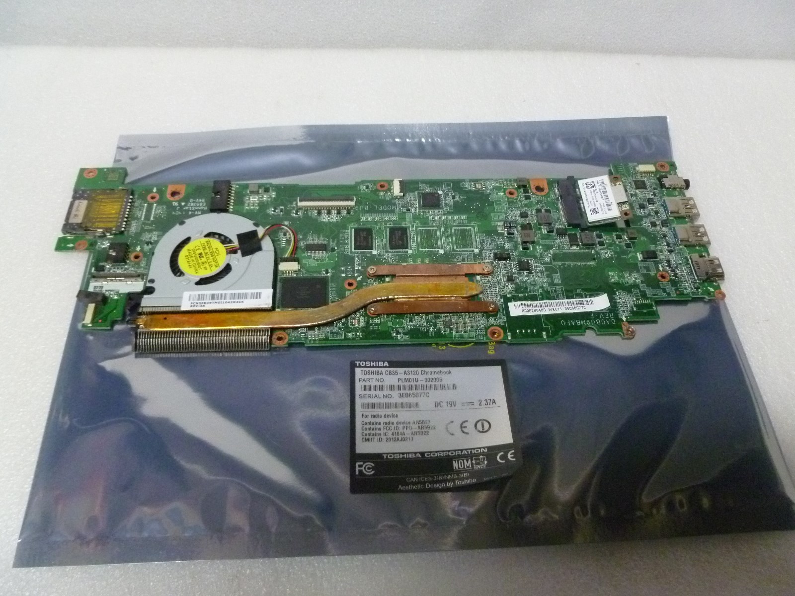 Toshiba CB35-A3120 Celeron 2955U 1.4GHz 2GB 13.3" LED Chromebook MOTHER BOARD