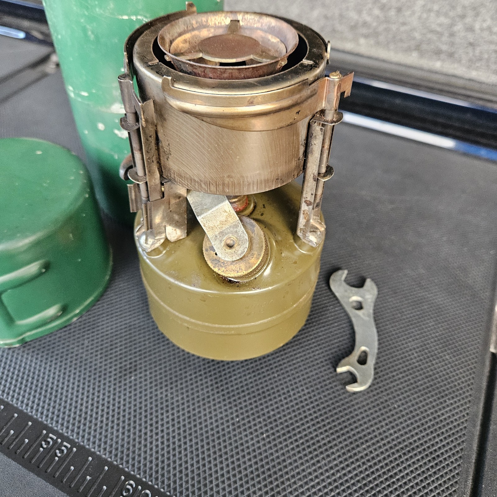 M-1950 US 1966 Single Burner Cook Stove Military Vietnam Green