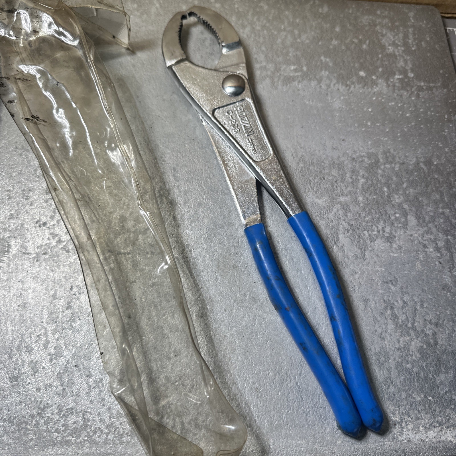 Hozan C203 Lock Ring Pliers Head Screw Cone Pliers Japan