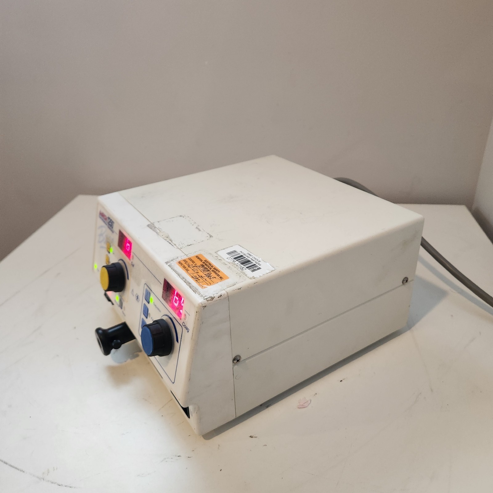 Bovie Aaron 1250 Electrosurgical Generator
