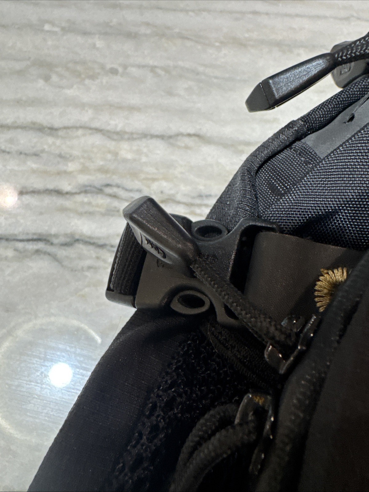 CAMELBAK Alpine Explorer Backpack 100 oz. Hydration Pack Pocket Black w/Bladder