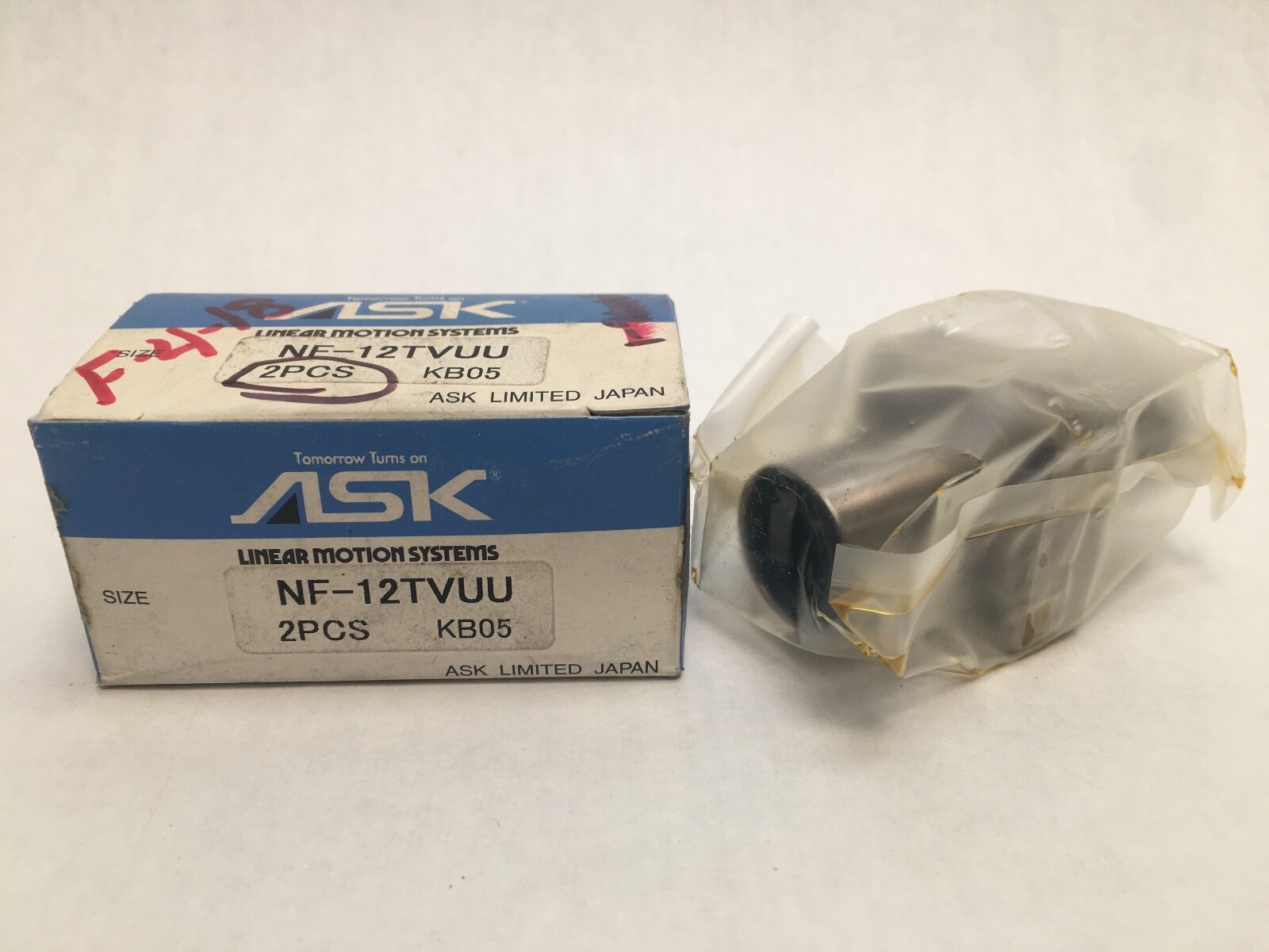 ASK NF12TVUU Flange Linear Bearing 12x21x30 mm NF 12 TVUU Japan 2 pcs
