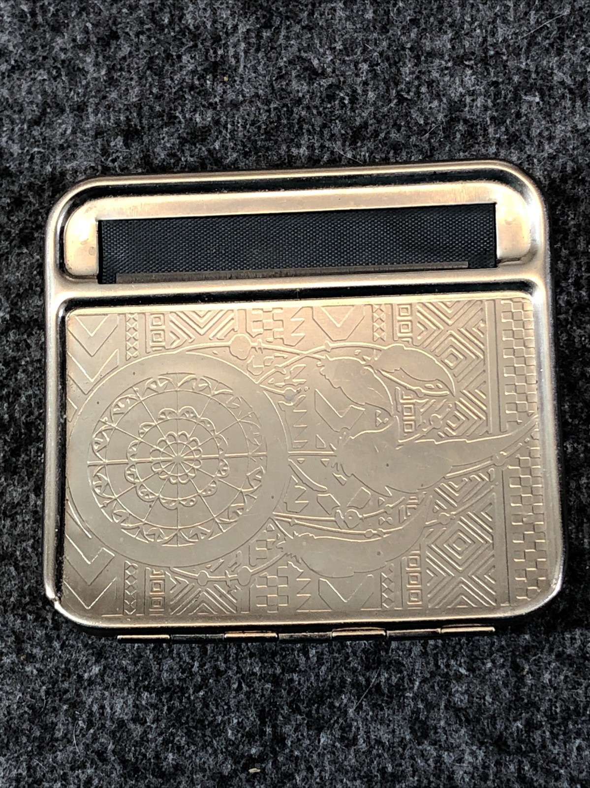 Vintage Metal Cigarette Rolling Machine Box Engraved Tobacco Roller Case