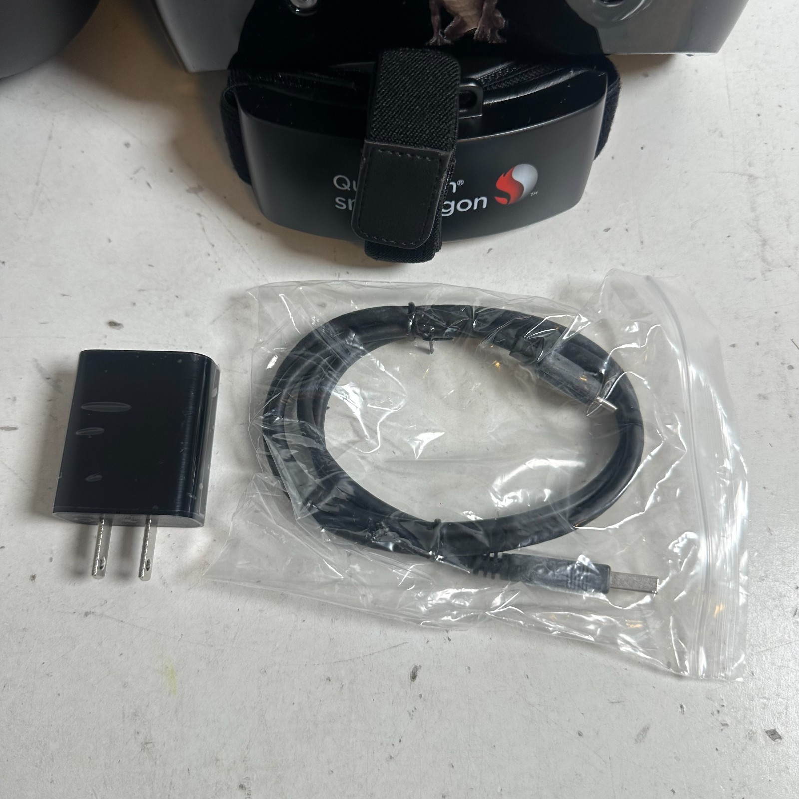 Qualcomm Snapdragon VR 835 Reference Virtual Reality Headset Development Kit