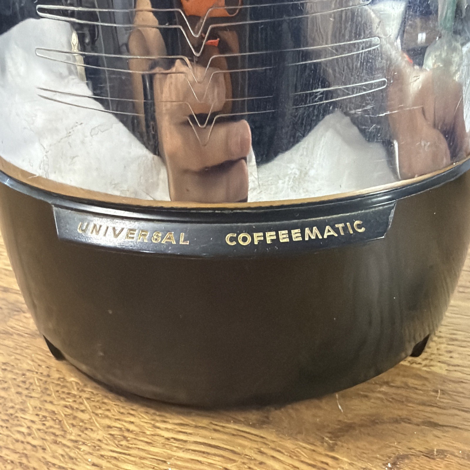 Vintage Universal 8 Cup Coffeematic Electric Coffee Percolator