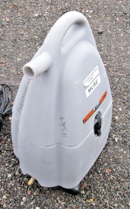 Thoro- Matic Carpet Extractor with Wand and Hose