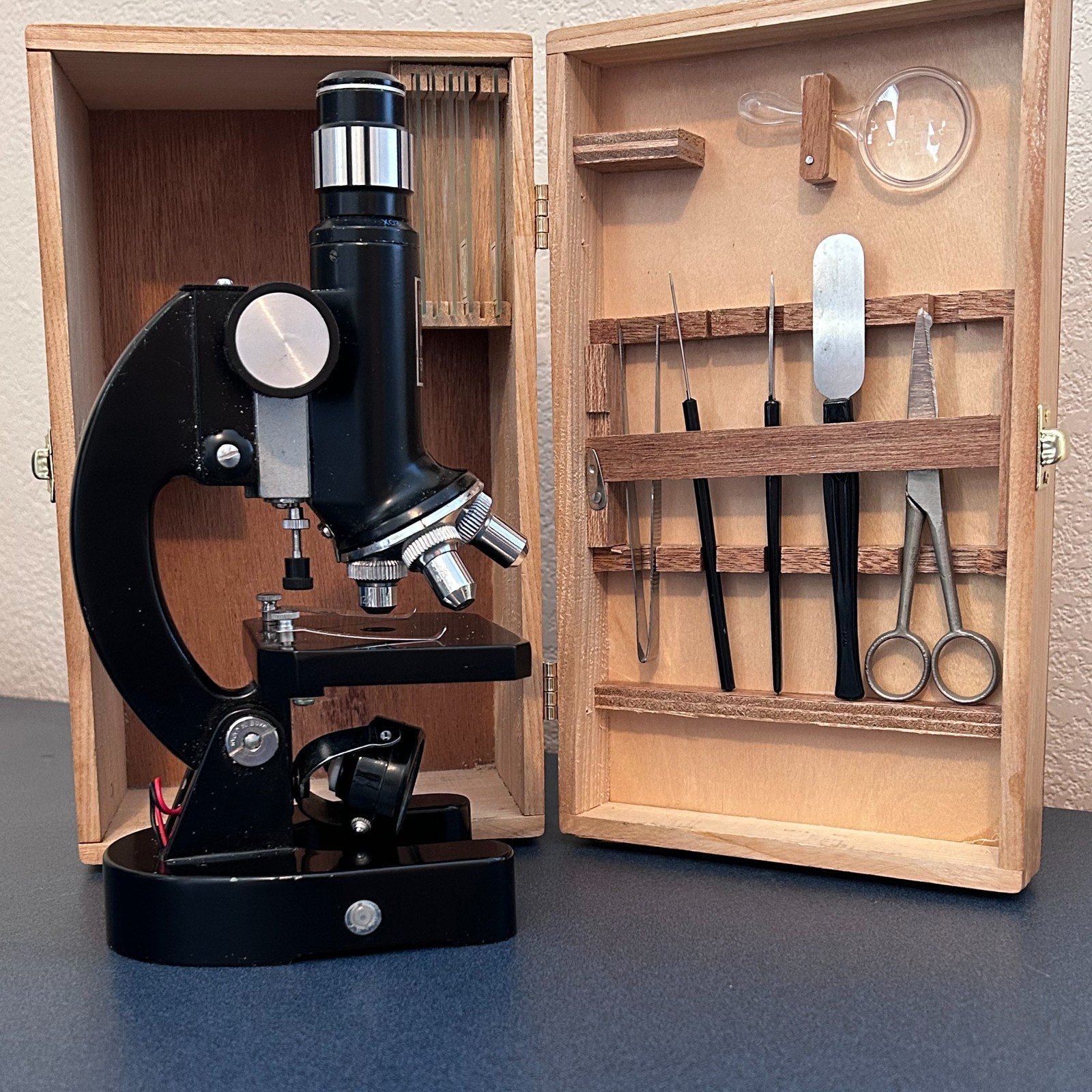 1950s A C Gilbert Chemistry set with Microscopes