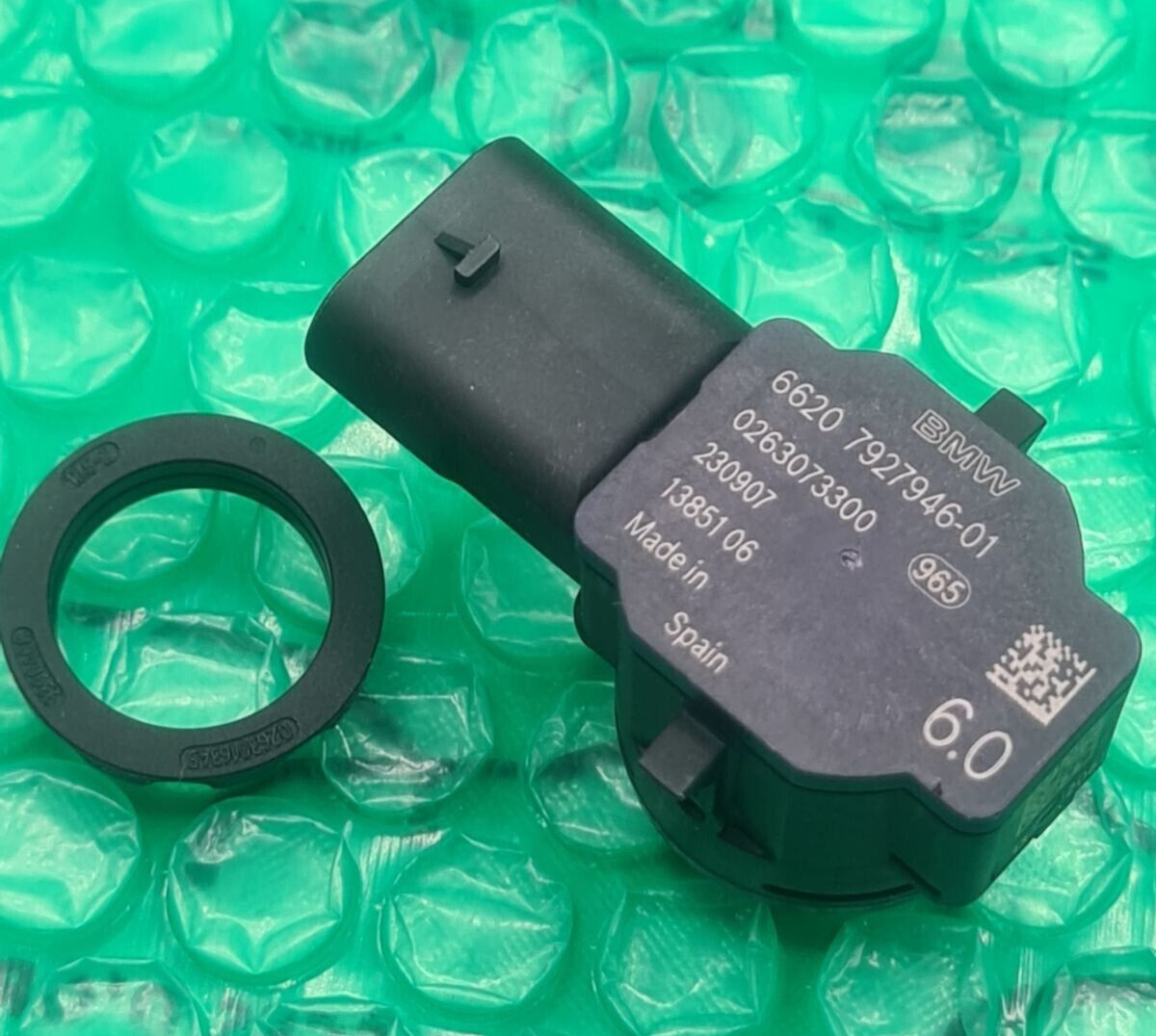 66207927946 NEW OEM BMW Parking Sensor