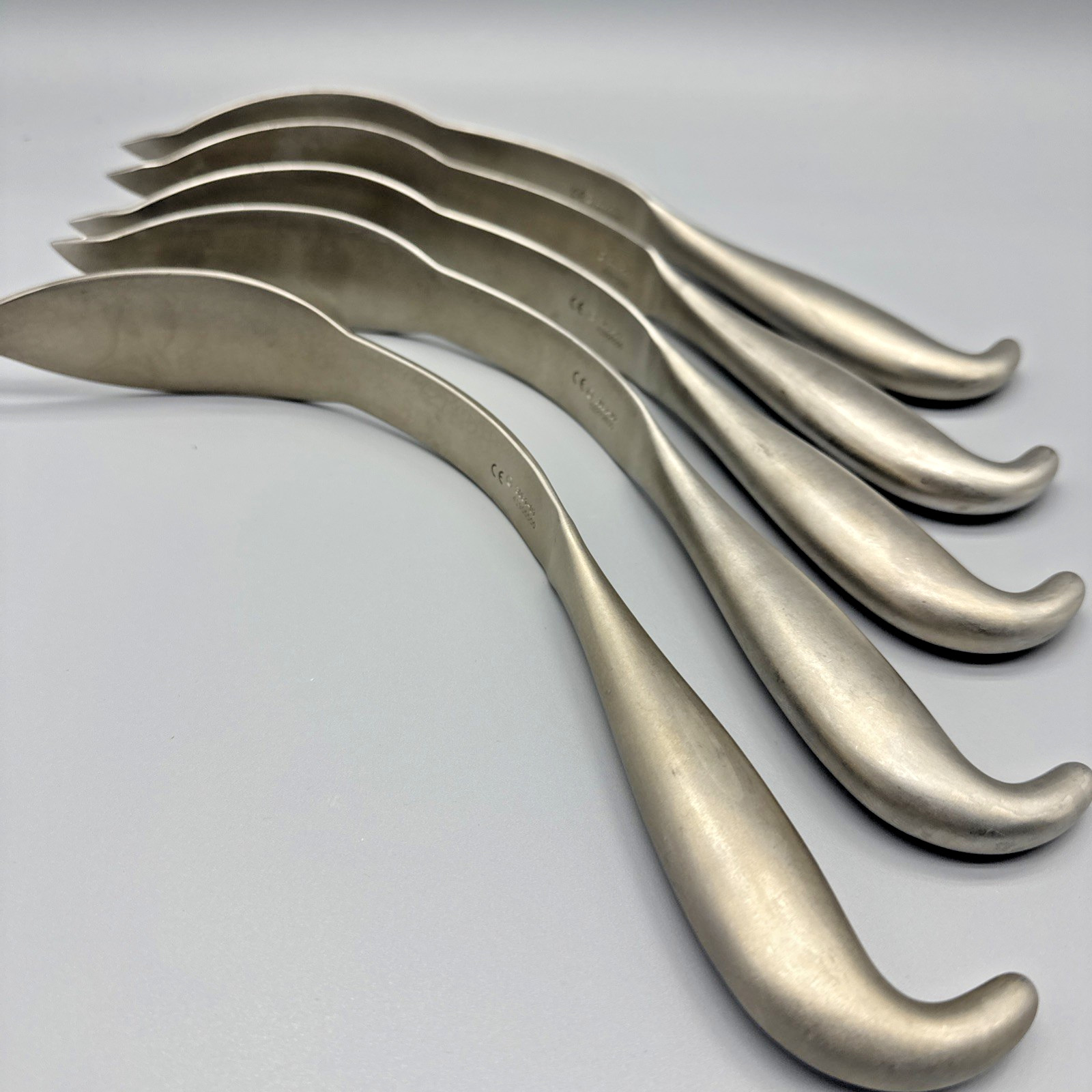 Zimmer 3081-01 Aufranc Cobra Pointed Retractor