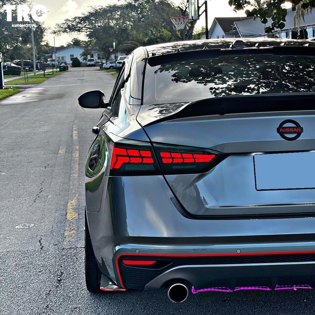 4 PCS LED Tail Lights for Nissan Altima Sedan 2019-2025 Tail Light Kit Smoked