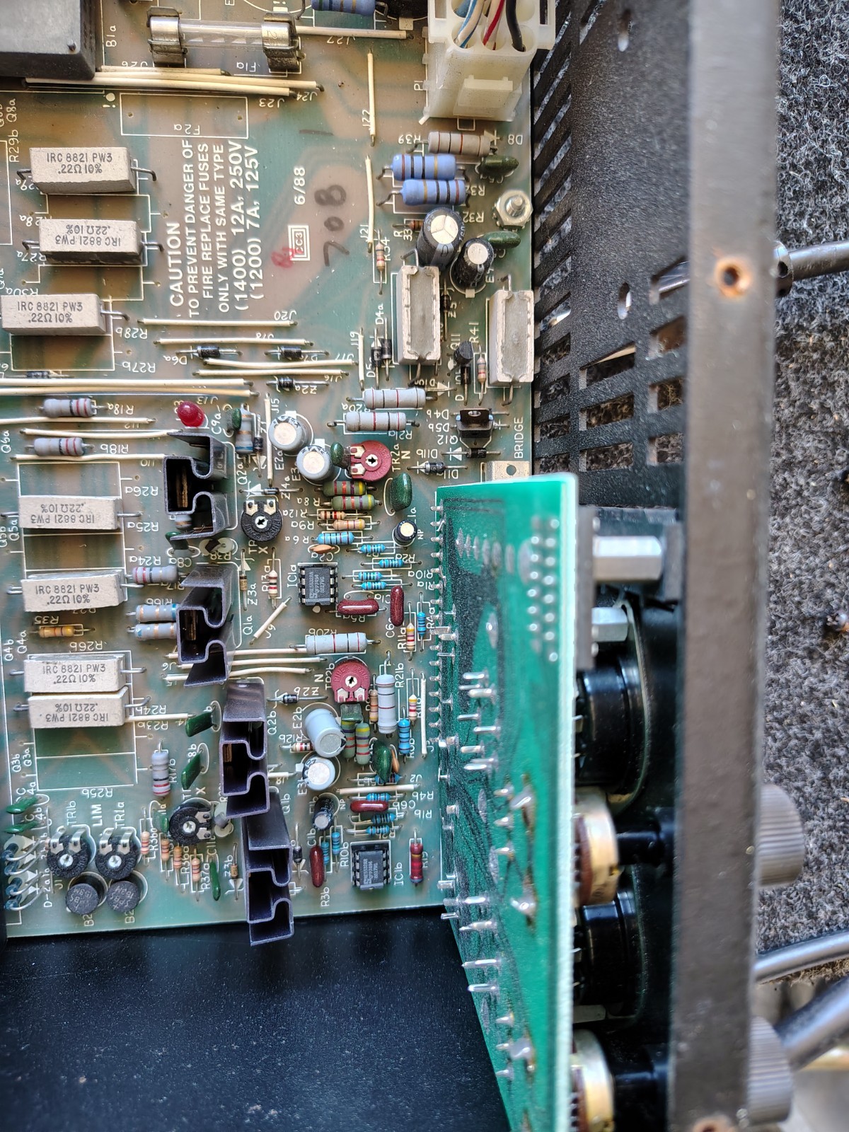 QSC Model 1200 2-Channel Power Amplifier