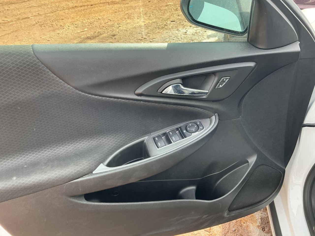 MALIBU 2023 Glove Box 4946925
