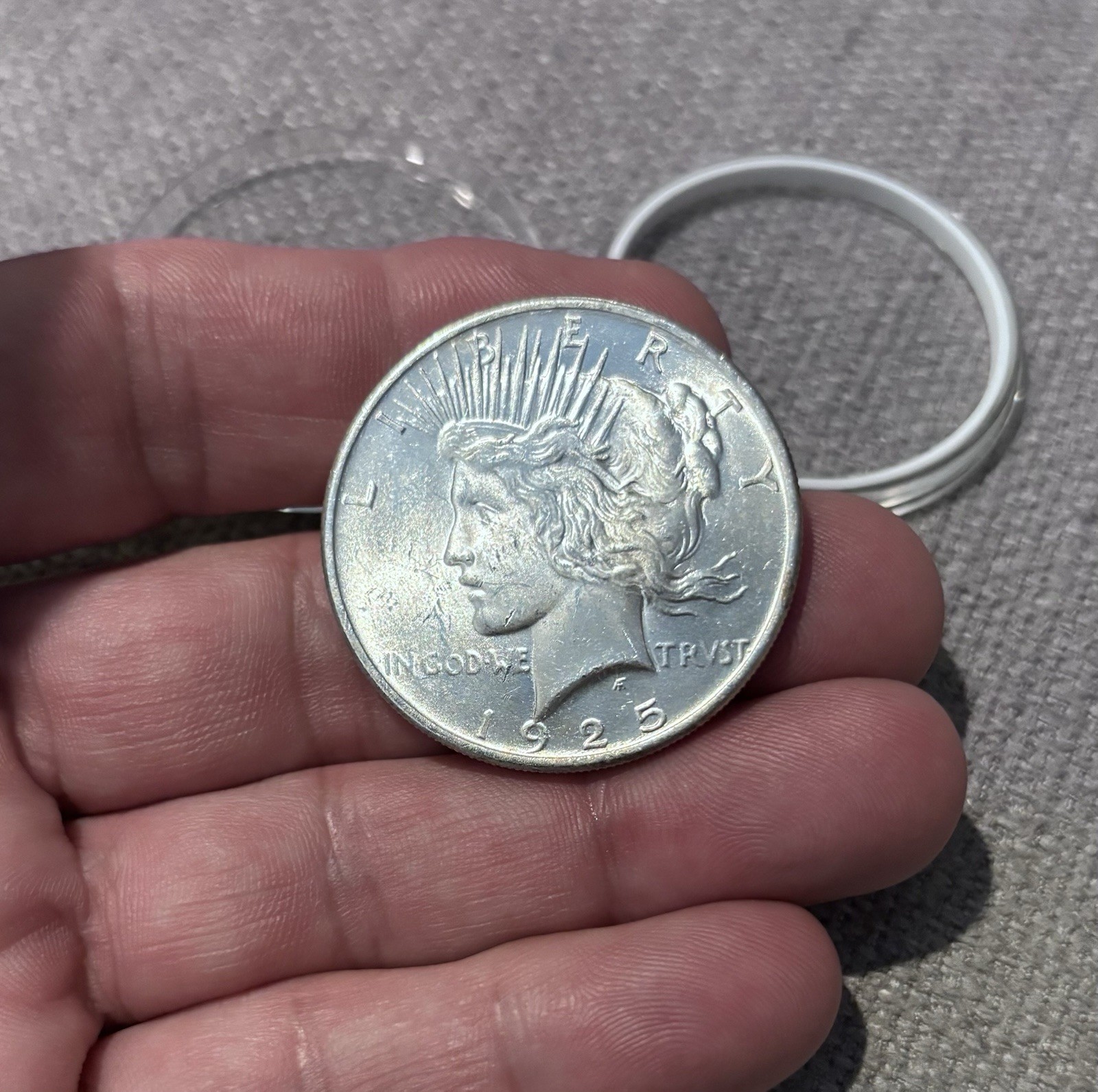 1925 US Peace Silver Dollar $1 AU