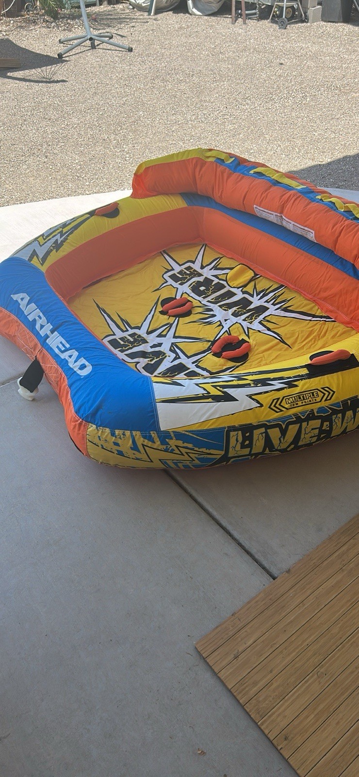 Airhead Live Wire 3 Person Towable Raft Tube AHLW- 3 Used In Good Condition