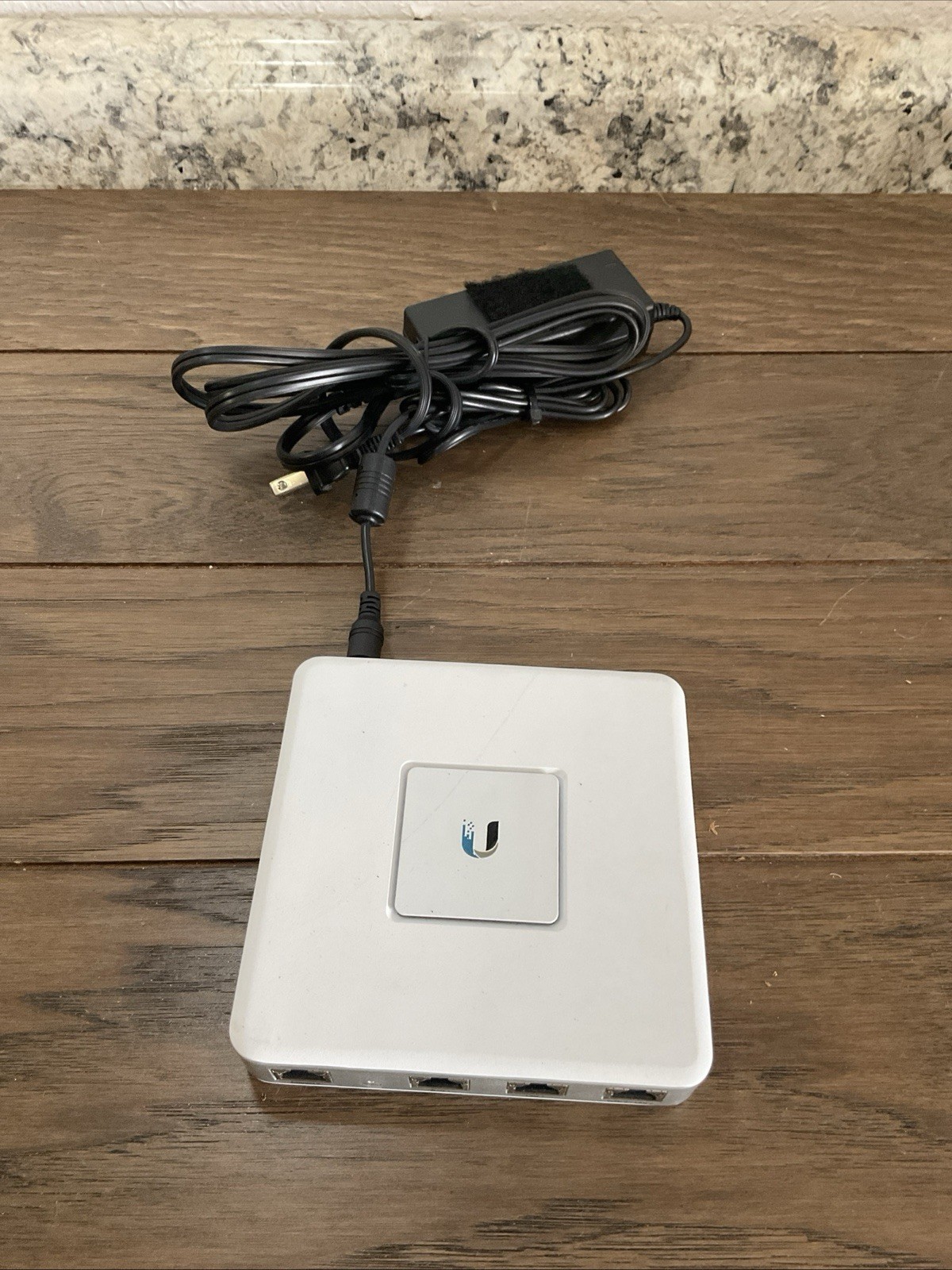 Ubiquiti UniFi Security Gateway Enterprise Firewall Router USG w/ Power Supply