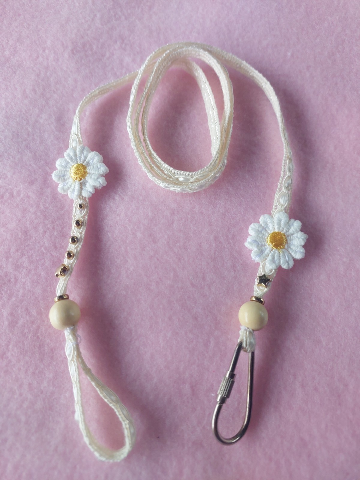 Daisy Bird Lead