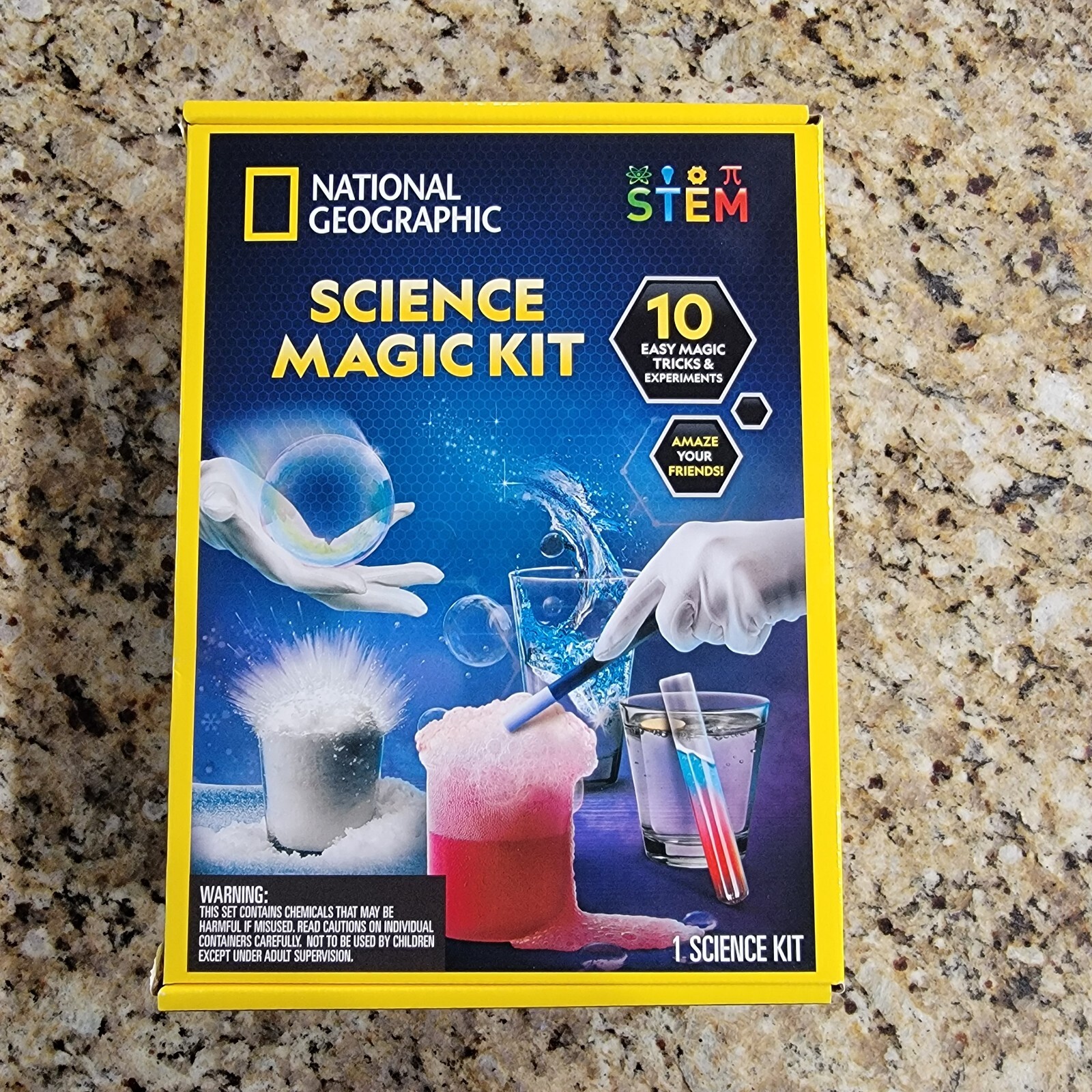 NATIONAL GEOGRAPHIC Magic Chemistry Set with 10 Amazing Magic Tricks