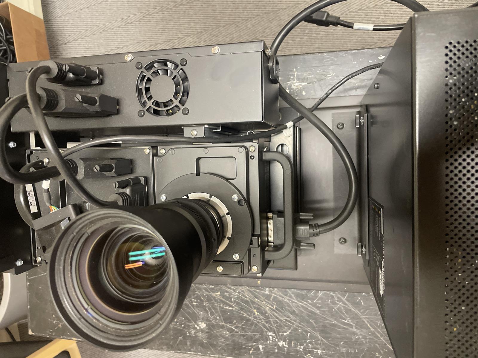 CHRISTIE DIGITAL SYSTEMS 102-016-101-01 PROJECTION SYSTEM