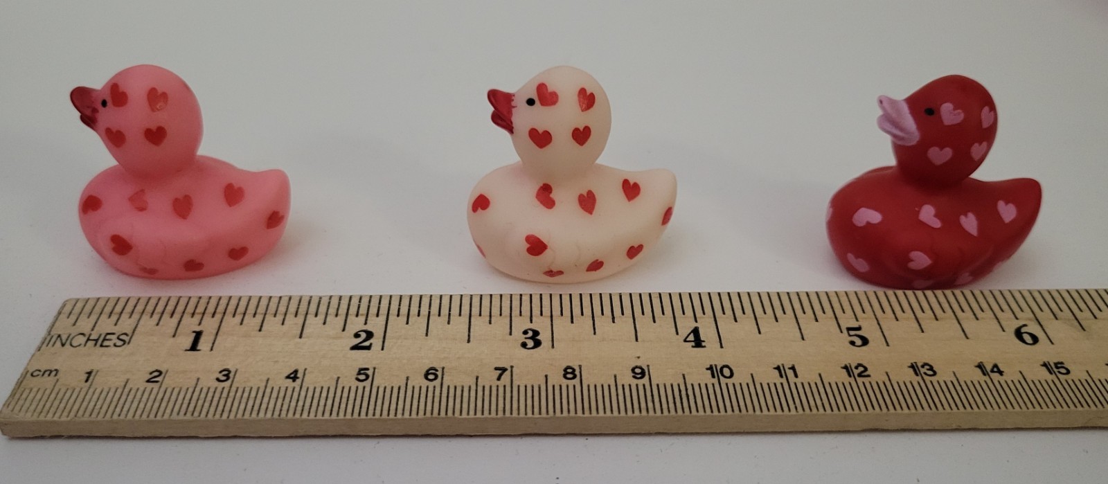 Mini Rubber Ducky Trio Hearts Red Pink