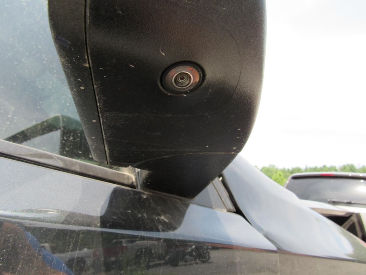 TRAVERSE 2021 Glove Box 1070049