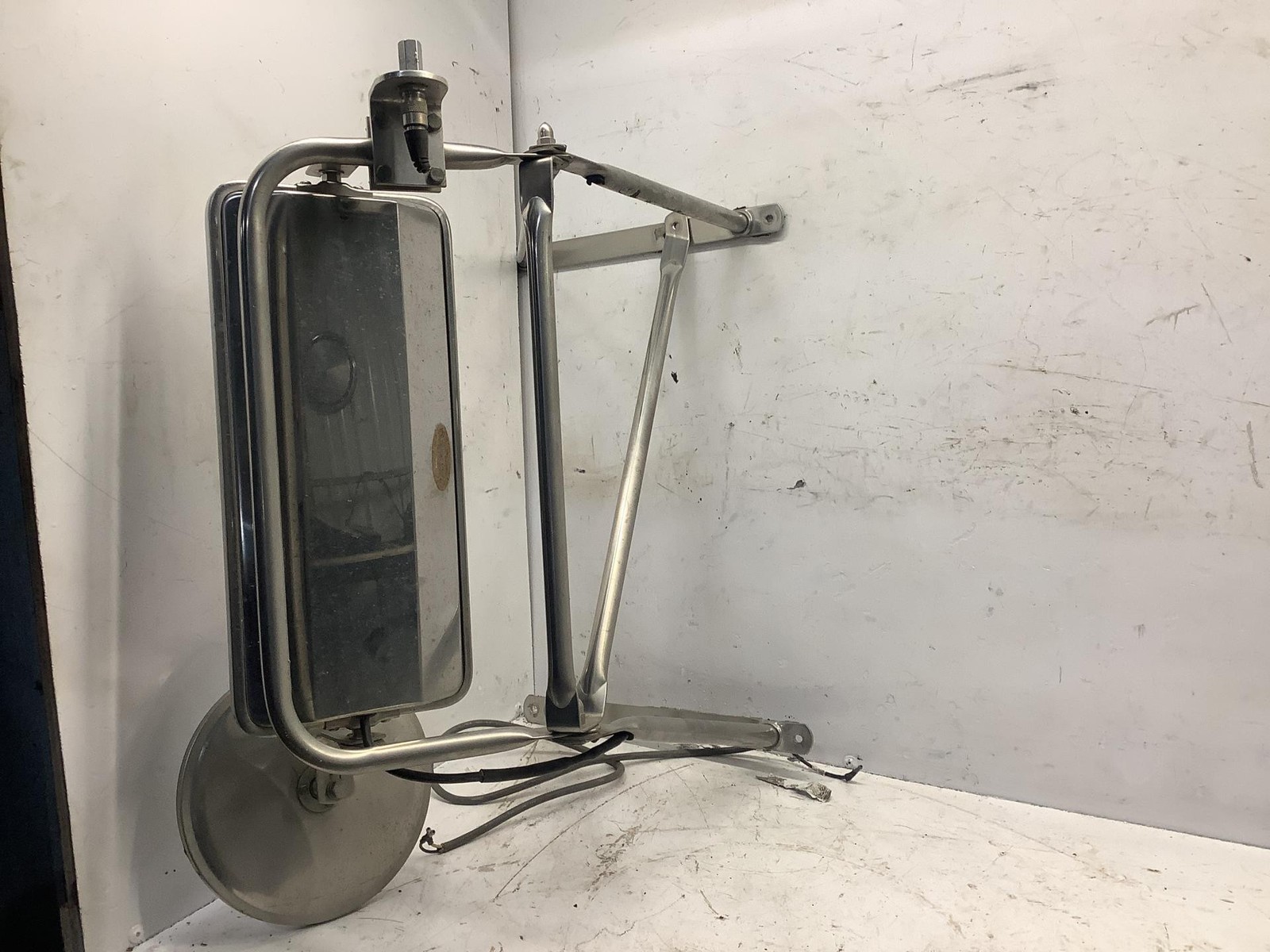 1987-2005 Peterbilt 377 STAINLESS Right/Passenger Door Mirror - Used