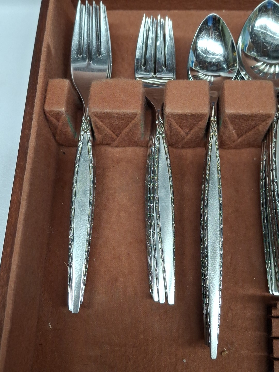 Vintage Oneida Community Stainless VENETIA Silverware 54 pieces MCM Flatware