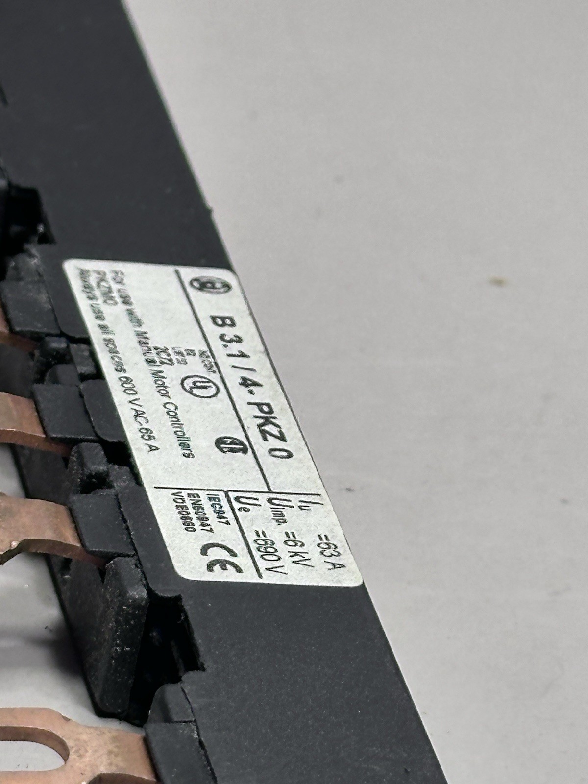 MOELLER B 3.1/4-PKZO TERMINAL BAR