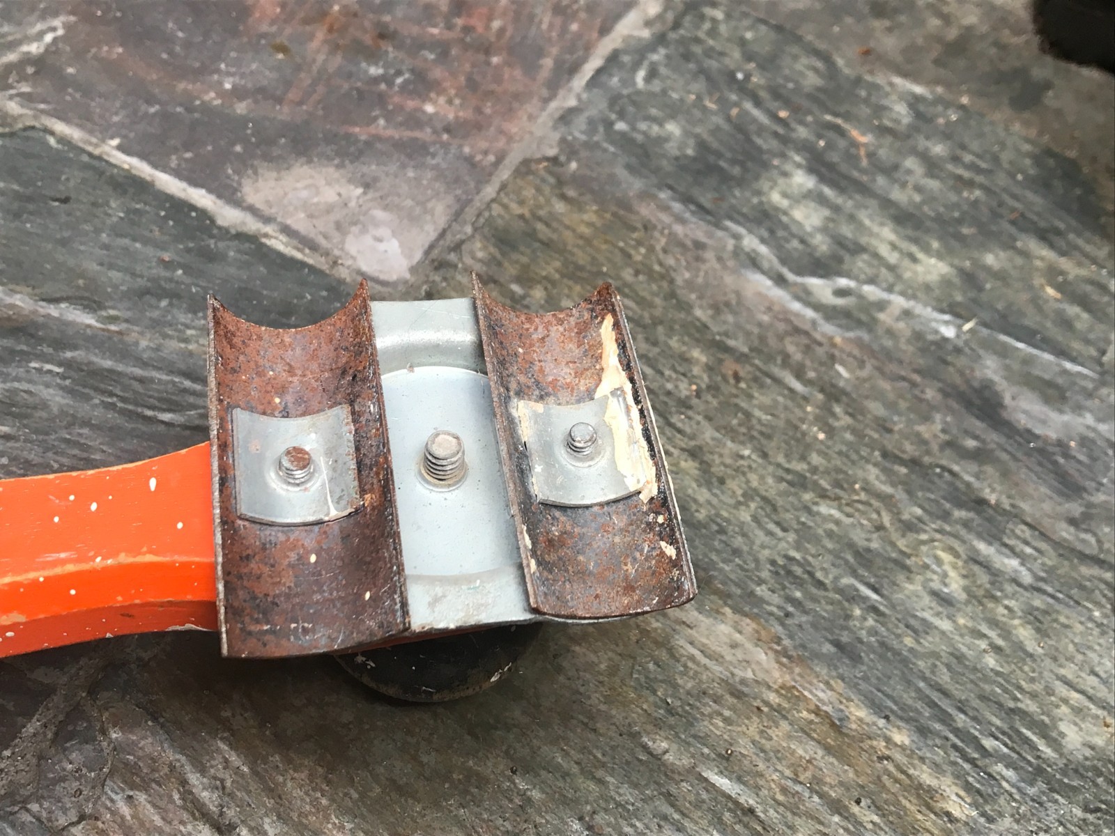 Vintage Old Orange 2-1/2" Scraper Head Wood Handle Tool