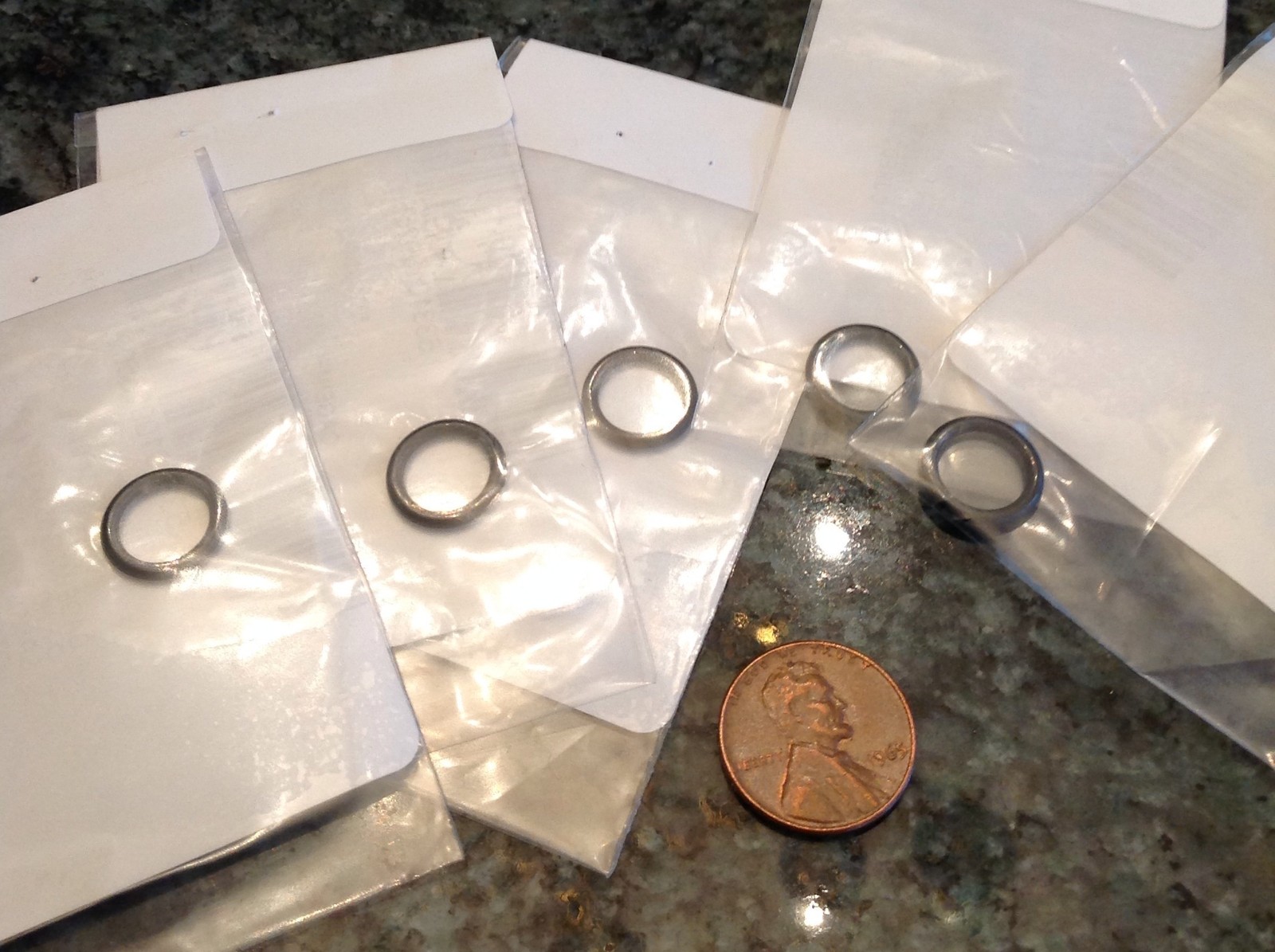 5 o rings rubber seal osh kosh 2HE922 butadiene acrylonitrile 1/2 x 3/8 x 0.039