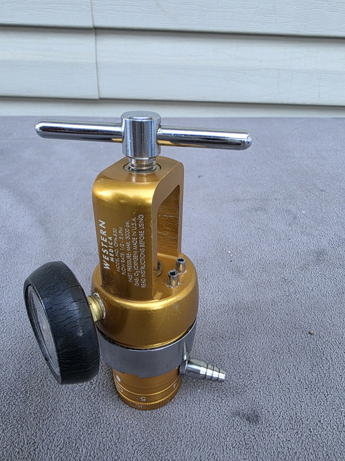 Western Medica OPL-830 Oxygen Regulator 1/4 to 15 LPM, 3000 PSI Max