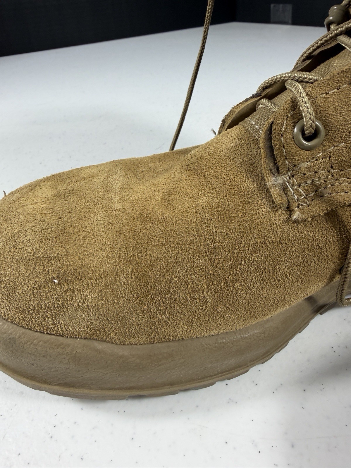 Belleville AHWC 07.0 W Tan Suede Combat Boots Mens 7 Wide Military Tactical