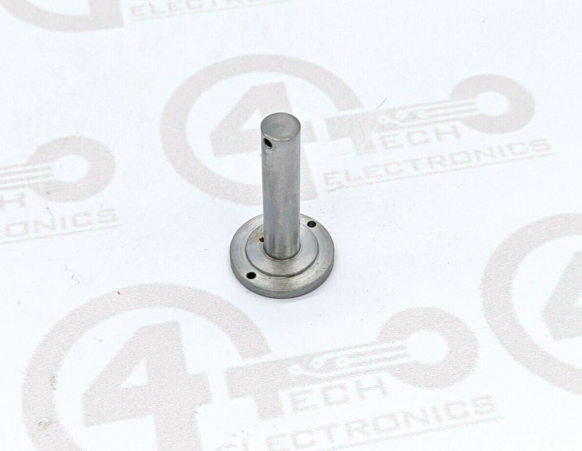 Universal Instruments Hub 12426000