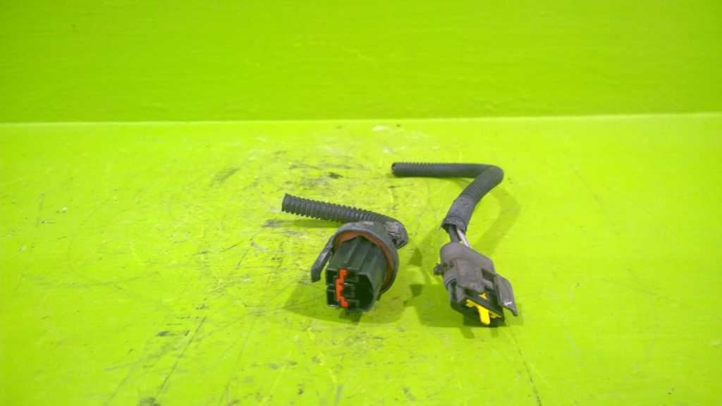 93 94 95 96 97 FORD RANGER 3.0L RIGHT PASSENGER HEADLIGHT HARNESS PIGTAIL 2569-5
