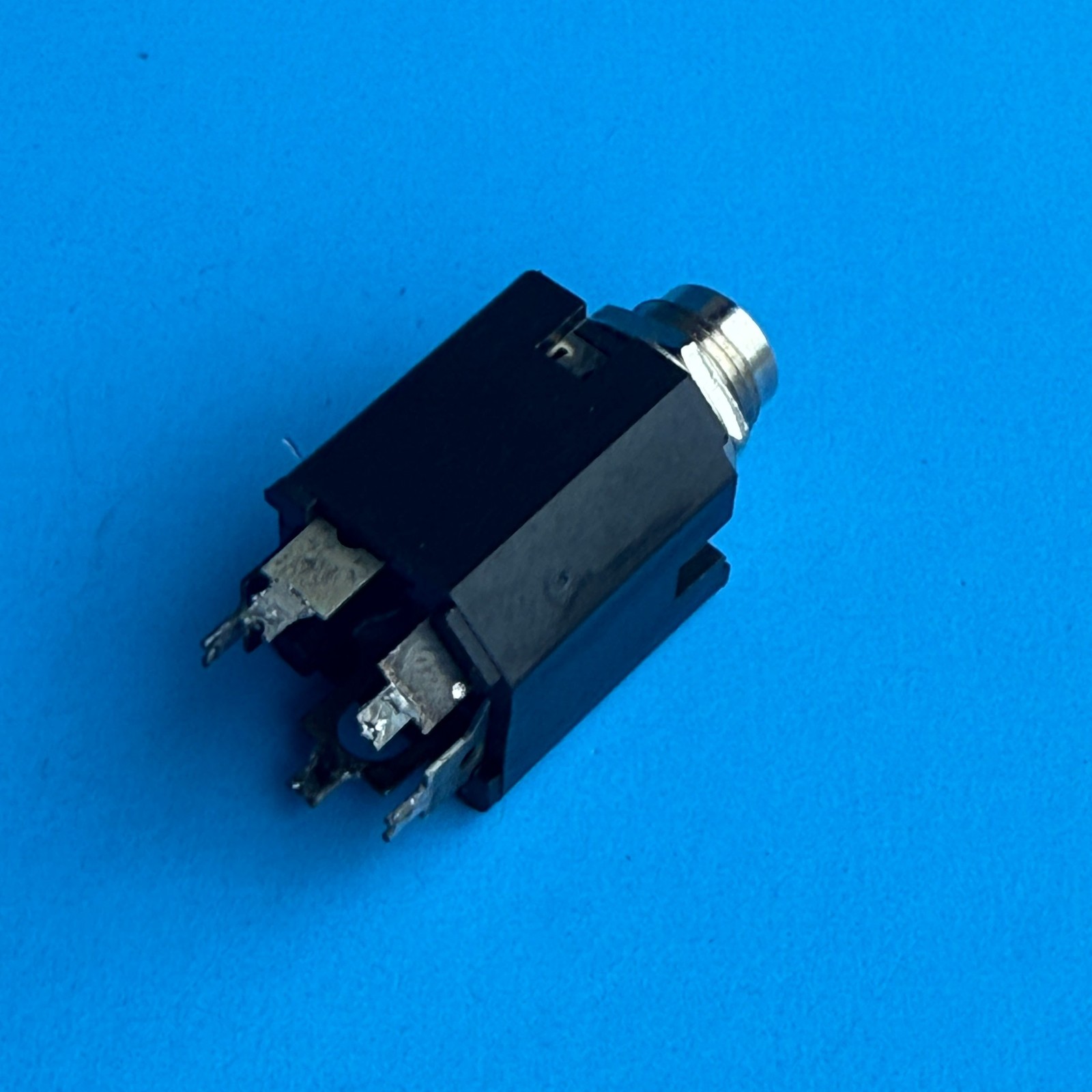 [FRS] BEHRINGER Mixer Part: Stereo TRS Female 1/4" Input Jack Socket [2PCS]