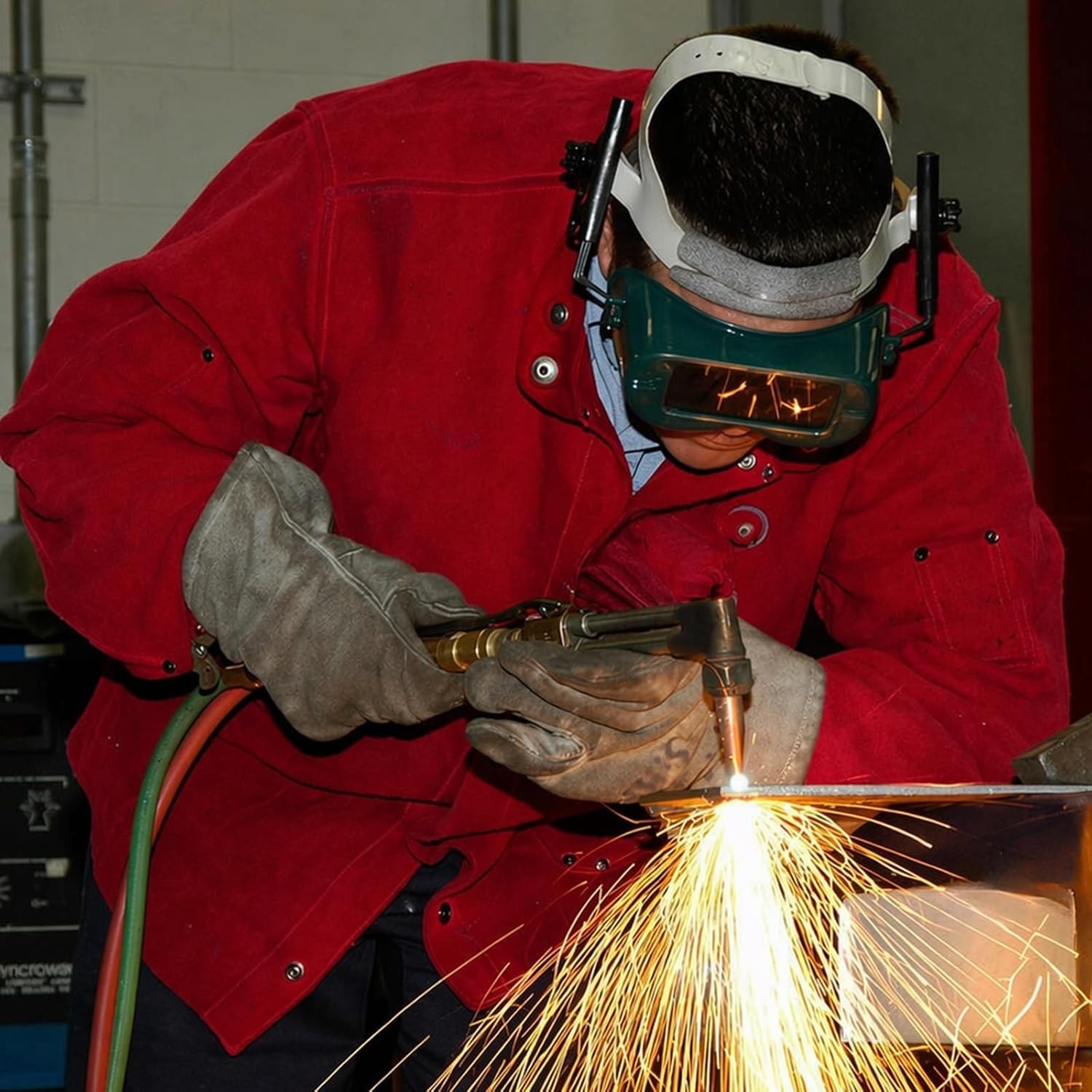 Heavy Duty Cutting Torch - Includes HD310C Handle & CA 2460 Attachment