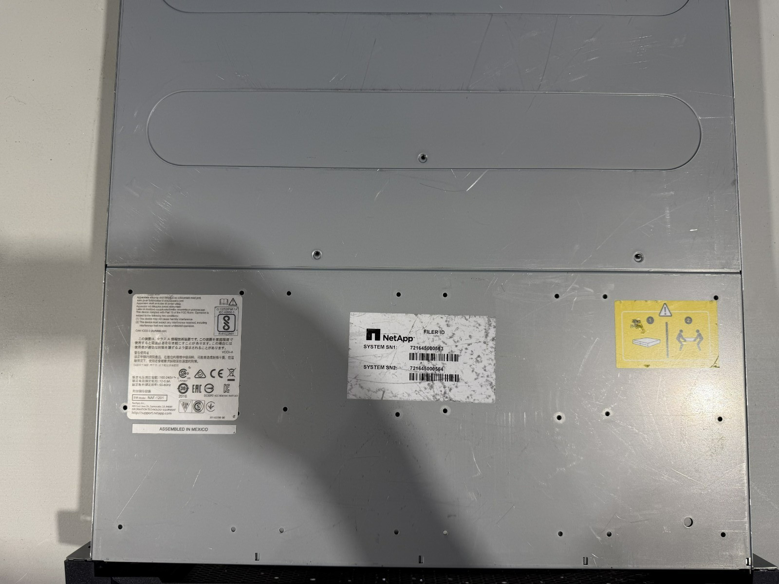 NetApp NAJ-1502 Expansion Shelf Disk 12x LFF 2x Controllers IOM12 #3 See Desc.