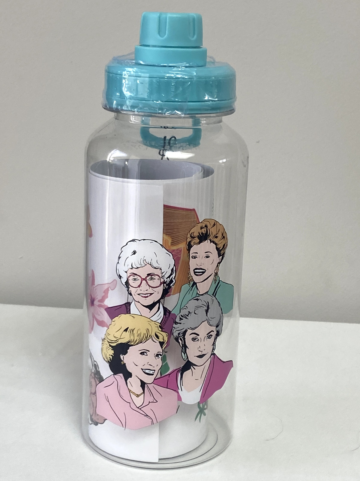 NEW Golden Girls 32oz Twist Spout Water Bottle Sticker Thanks for Being a Friend