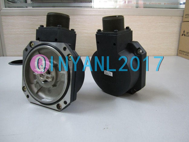 1PC NEW Mitsubishi OSA17-020 OSA17020 encoder (Please provide the motor model)