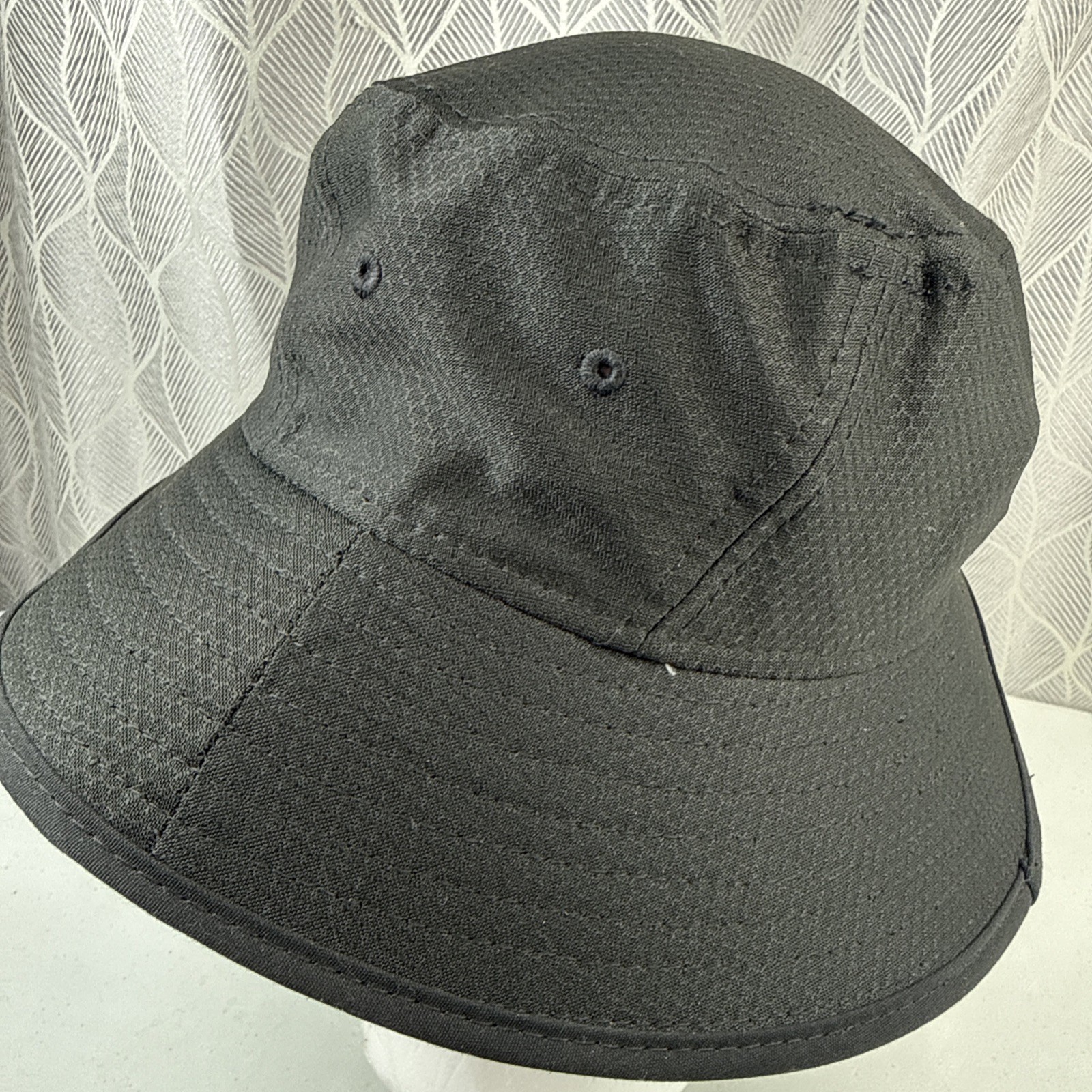 New Era Quality Black Bucket Hat w Adj. Strap & Unknown Lime Silver Small/Medium