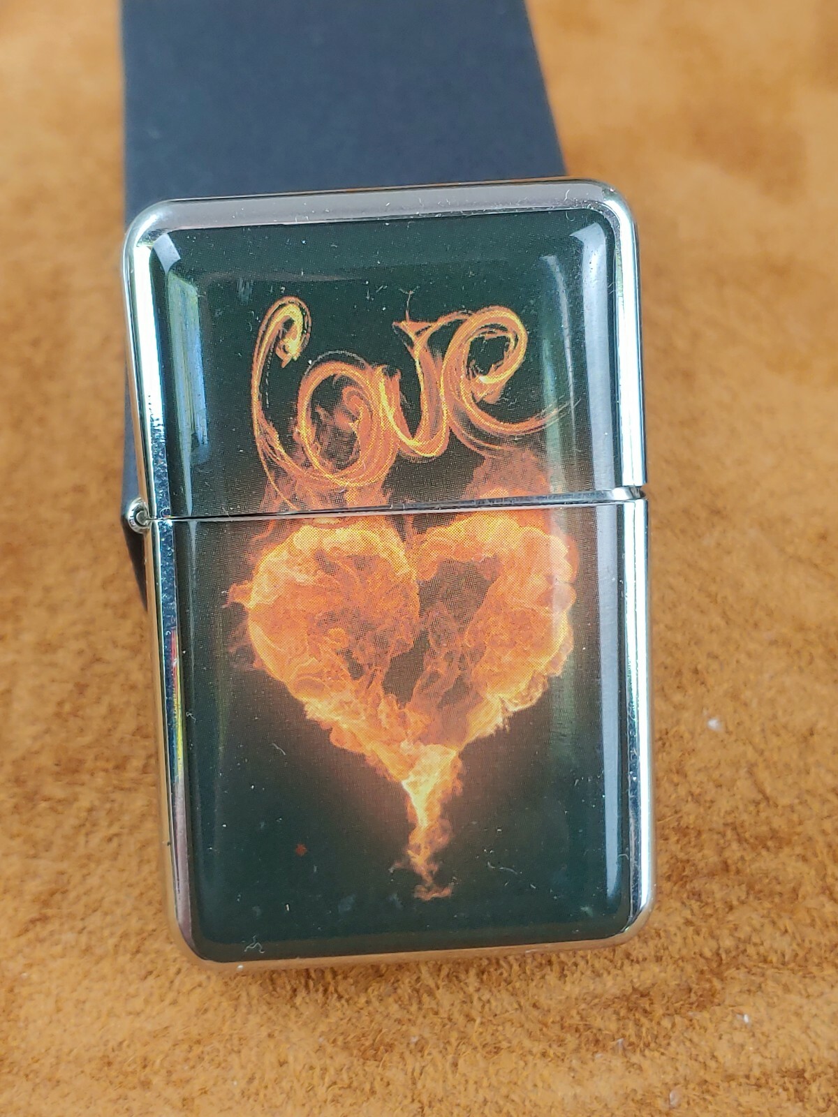 STAR-1 Steel Lighter - FIRERY LOVE HEART #L194 NEW in Gift Box!