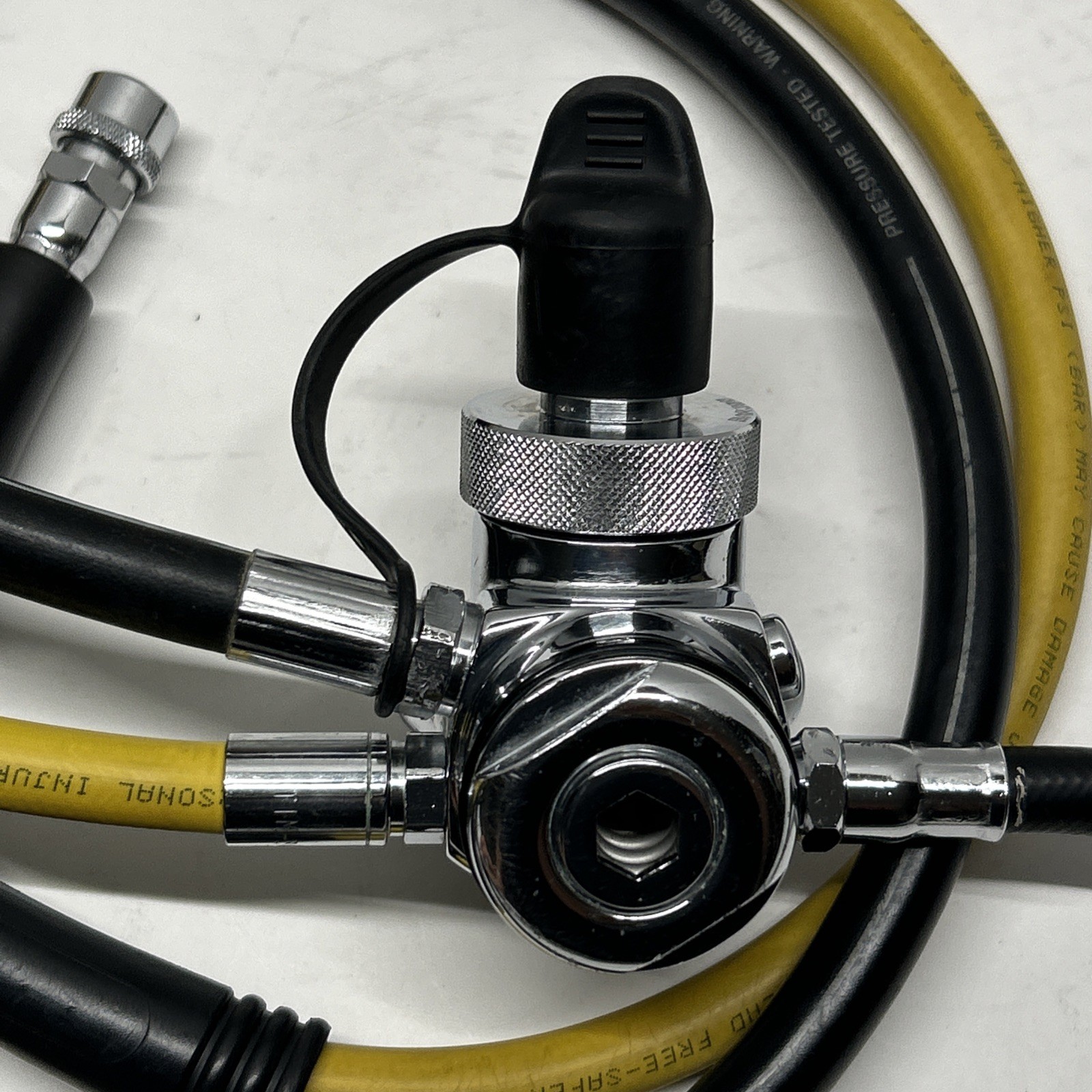 Mares Anyss Regulator Set. DIN. Tested And Working. Scuba Dive.