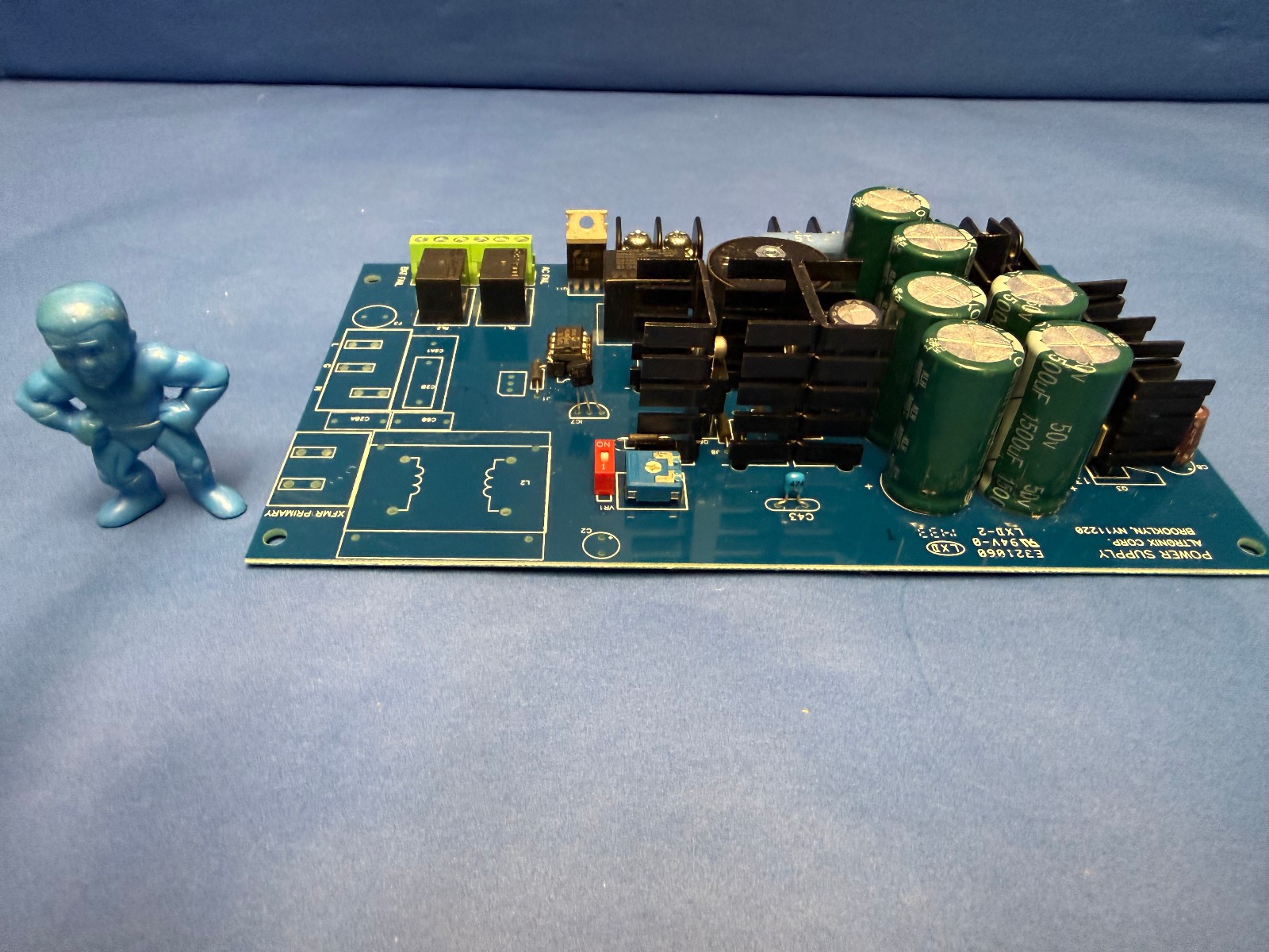 Altronix SMP7PM Supervised Power Supply Charger 12/24VDC