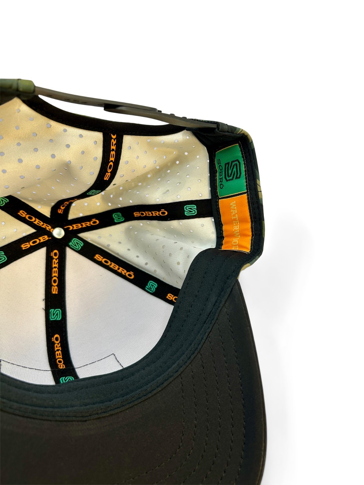 Blackbeard’s Flag Patch Hat | Sobro Waterwood Camo Performance Perforated |