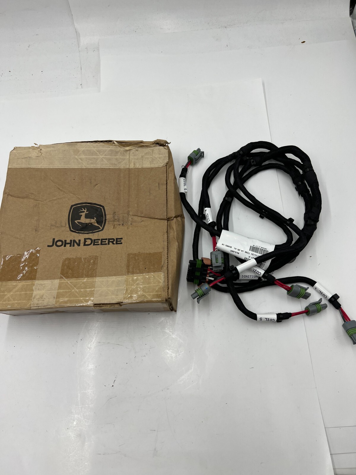 Genuine OEM John Deere Engine Ignition System Wiring Harness DZ122833 Black