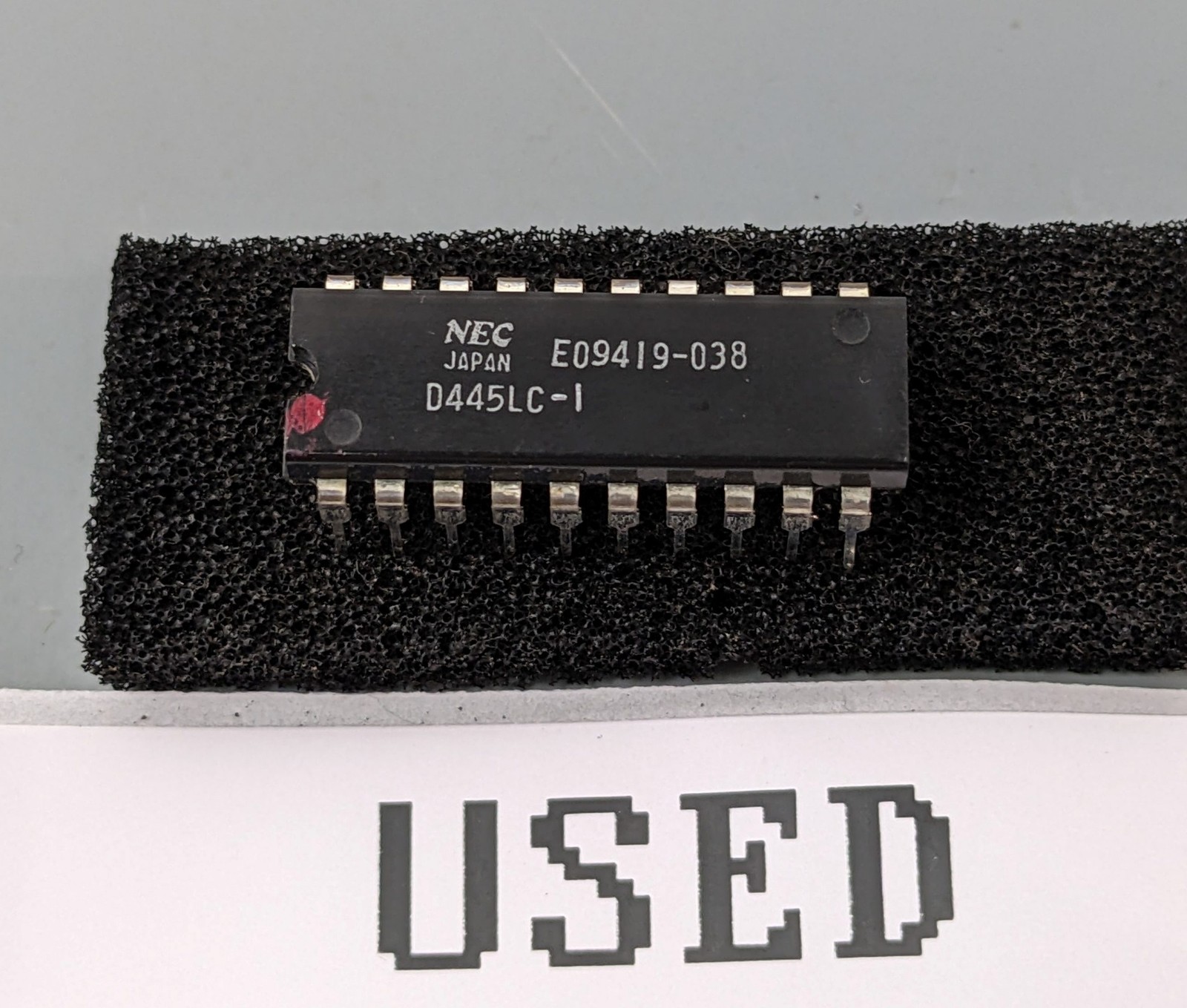 (2) NEC uPD445LC-1 1K x 4bit SRAM Memory ICs (μPD445LC-1) ~ Tested Good