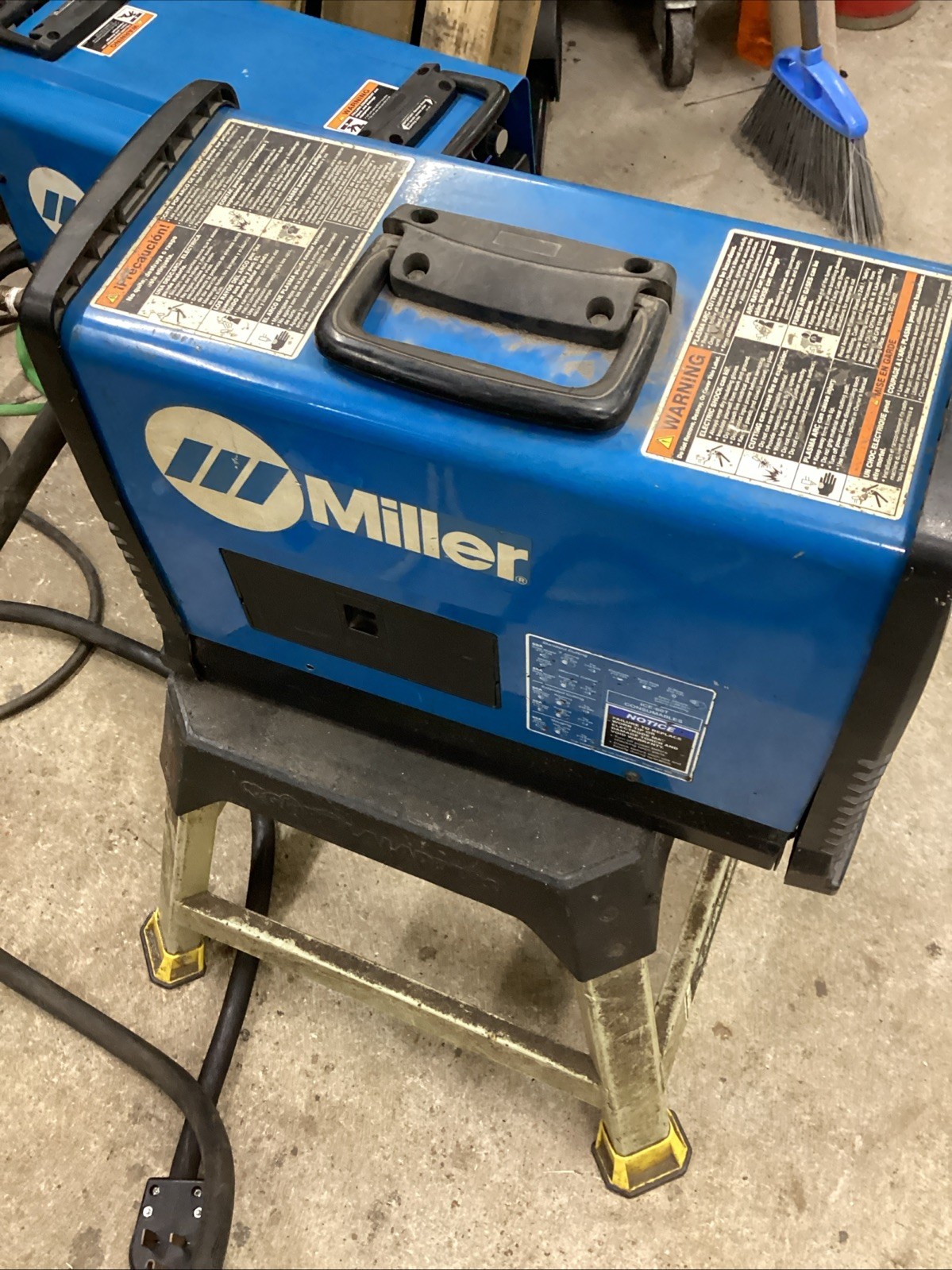 Miller Spectrum 875. Auto-Line* DC Plasma Cutting System. PART ONLY.
