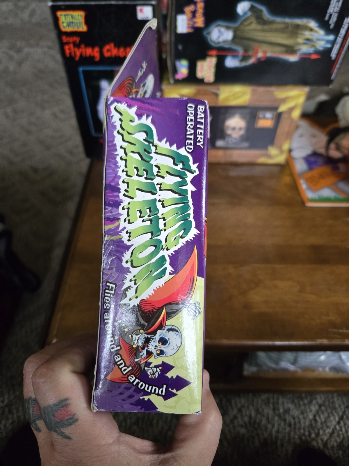 Battery Operated Flying Skeleton