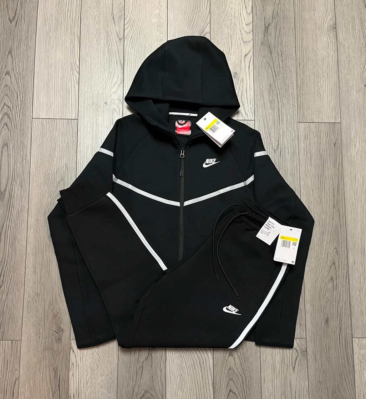 Size Medium - Nike Tech Black Reflective Full-Zip Hoodie & Joggers FREE SHIPPING
